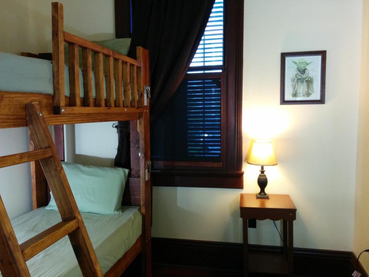 Site 61 Guesthouse Новый Орлеан Экстерьер фото