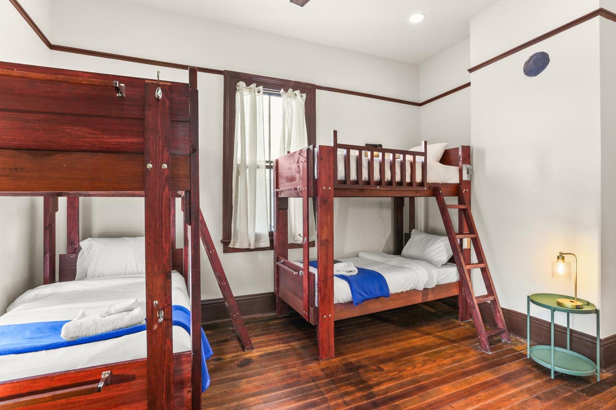 Site 61 Guesthouse Новый Орлеан Экстерьер фото